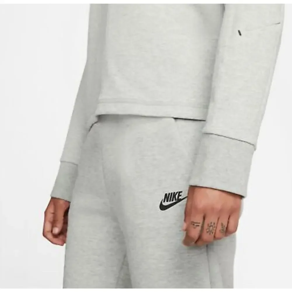 NWT❤️Nike Sportswear Tech Fleece Turtleneck szXL